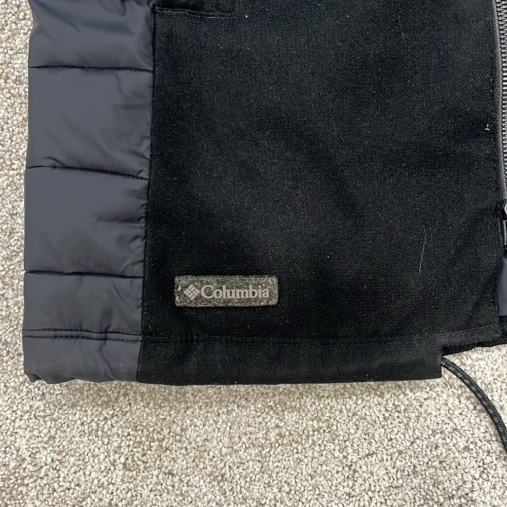 Columbia Black Hooded Winter Jacket - Picture 6 of 8